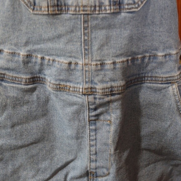 Target Pride Pastel Rainbow Queen Embroidered Shortalls Overall Shorts Medium - Picture 11 of 16